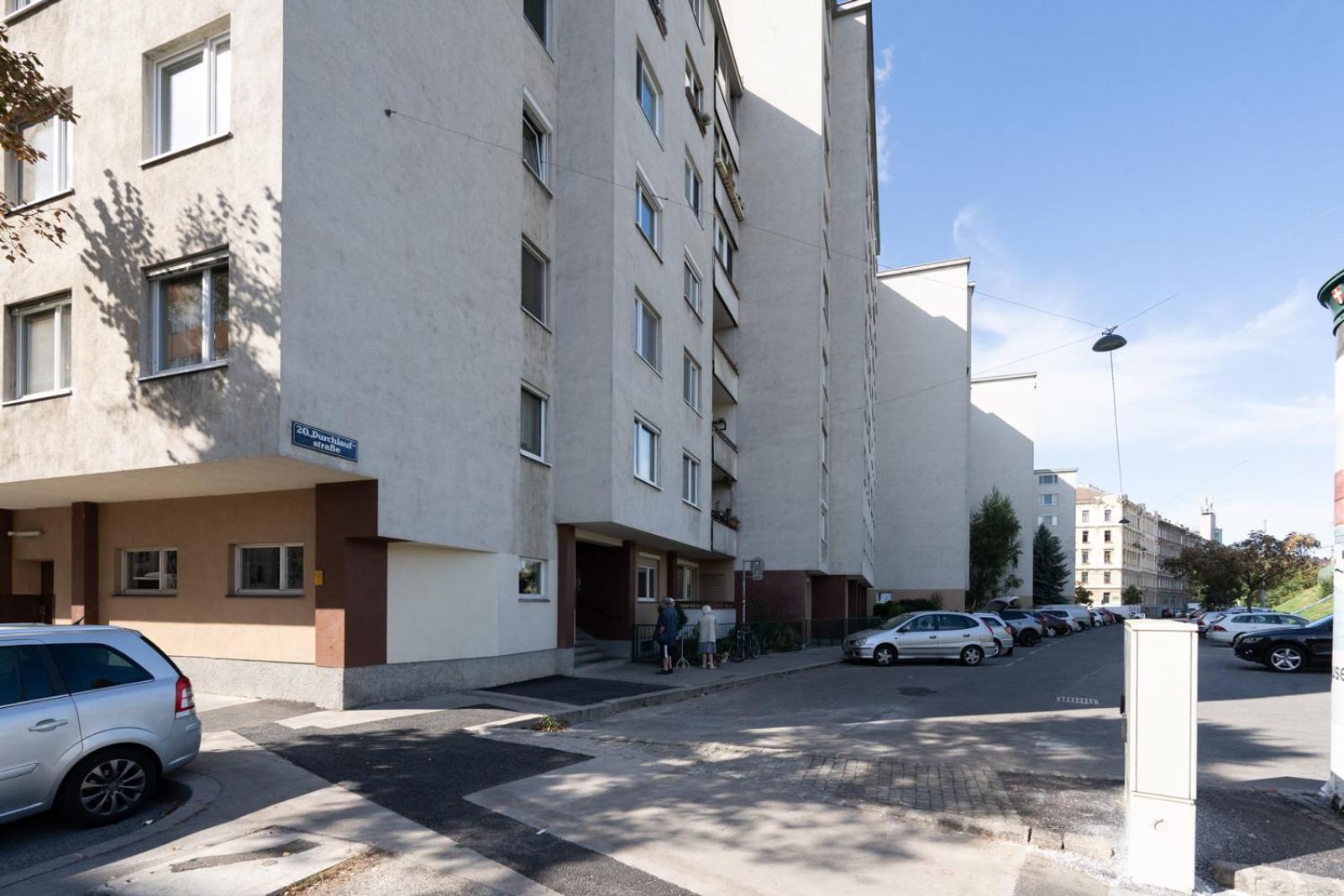 Two Bedrooms - 85 Squaremeters - 4 Min To U6 Dresdner Str ウィーン エクステリア 写真