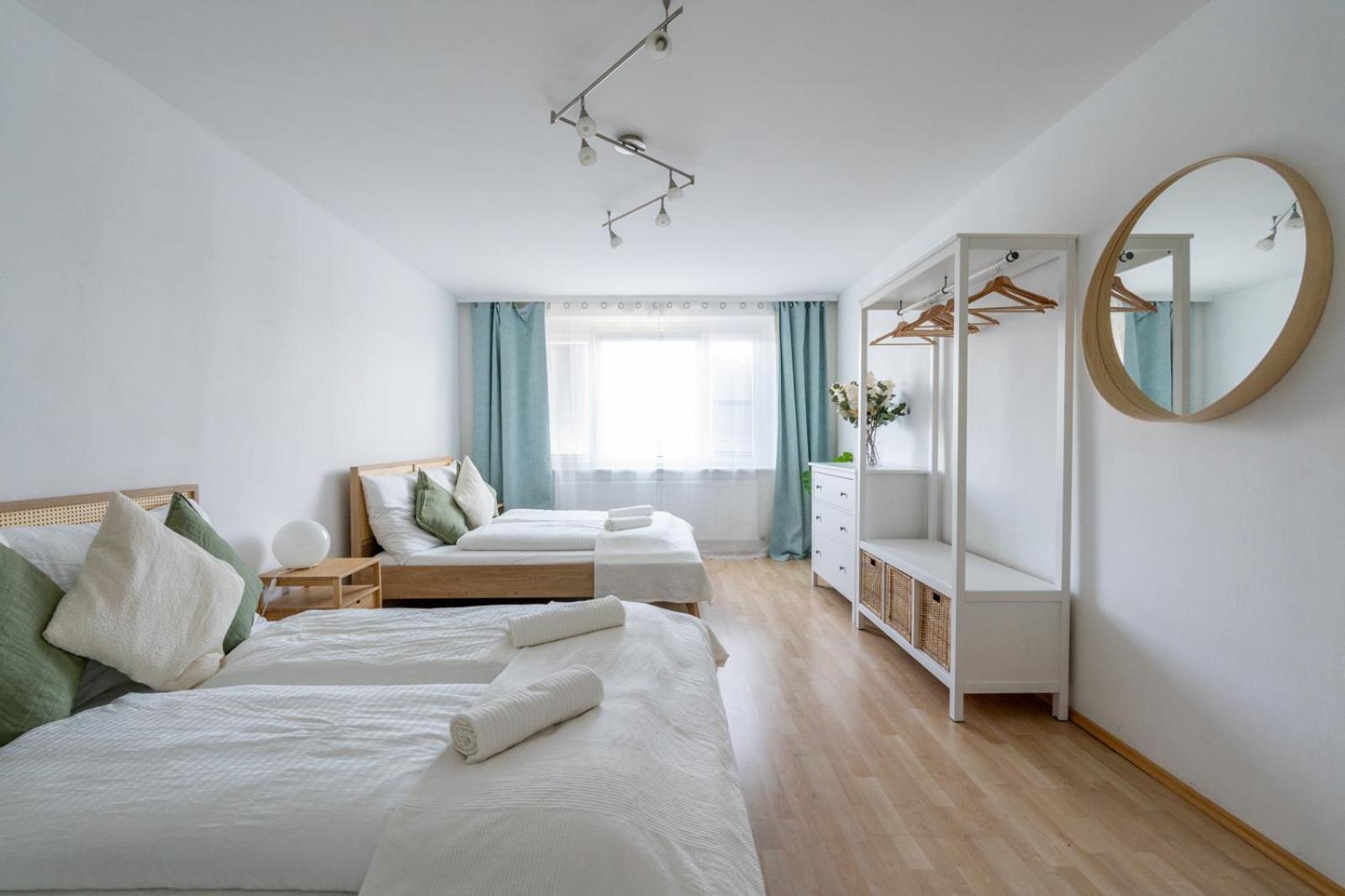Two Bedrooms - 85 Squaremeters - 4 Min To U6 Dresdner Str ウィーン エクステリア 写真